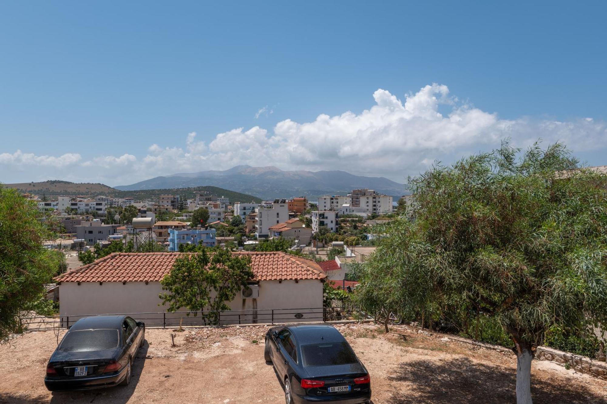 Vila Sefedin คซามิล ภายนอก รูปภาพ